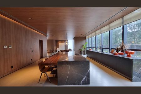 Apartamento à venda com 184m², 3 quartos e 3 vagasÁrea comum - Salão de festas