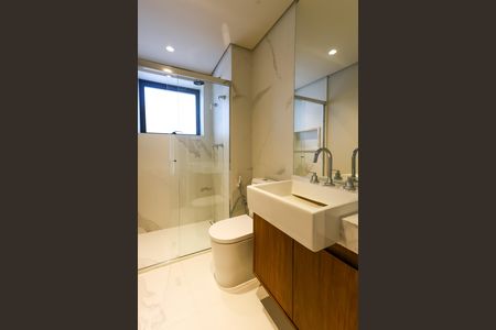 Apartamento à venda com 184m², 3 quartos e 3 vagasBanheiro