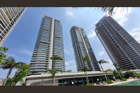 Fachada do bloco de apartamento para alugar com 3 quartos, 184m² em Real Parque, São Paulo