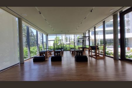Apartamento à venda com 184m², 3 quartos e 3 vagasÁrea comum - Academia