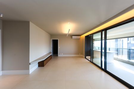 Apartamento à venda com 184m², 3 quartos e 3 vagasSala 
