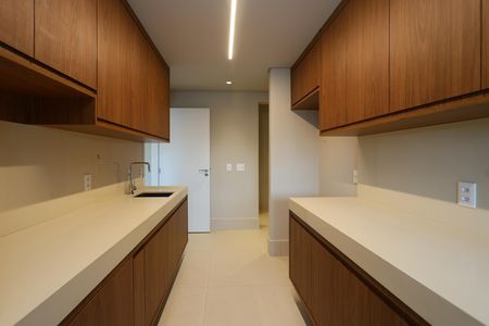 Apartamento à venda com 184m², 3 quartos e 3 vagascozinha
