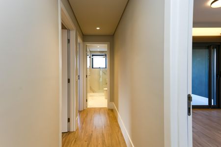 Apartamento à venda com 184m², 3 quartos e 3 vagascorredor