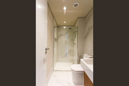 Apartamento à venda com 184m², 3 quartos e 3 vagasBanheiro da Suíte 2