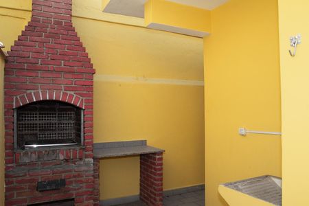 Casa para alugar com 100m², 3 quartos e 2 vagas