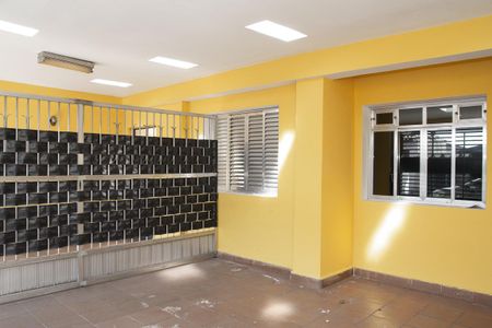 Casa para alugar com 100m², 3 quartos e 2 vagas