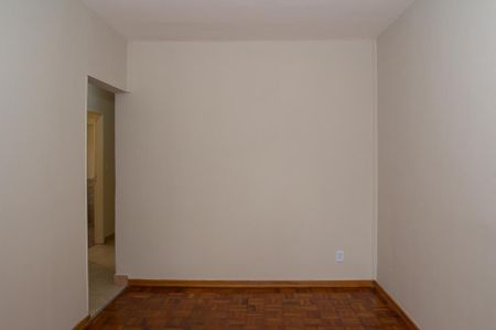 Casa para alugar com 3 quartos, 100m² em Cidade Satelite Santa Barbara, São Paulo