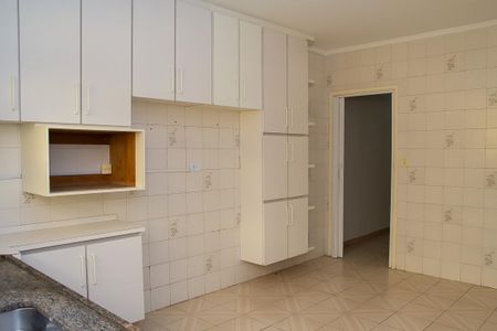 Casa para alugar com 3 quartos, 100m² em Cidade Satelite Santa Barbara, São Paulo