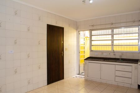 Casa para alugar com 100m², 3 quartos e 2 vagas