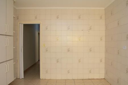 Casa para alugar com 3 quartos, 100m² em Cidade Satelite Santa Barbara, São Paulo