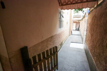 Casa para alugar com 220m², 3 quartos e 2 vagasCorredor Lateral