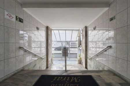 Studio para alugar com 32m², 0 quarto e 1 vaga Studio para alugar com 32m², 0 quarto e 1 vagaHall de entrada
