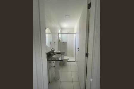 Banheiro de apartamento para alugar com 2 quartos, 45m² em Santa Isabel, Viamão