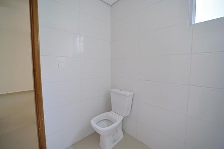 Banheiro de apartamento à venda com 2 quartos, 39m² em Parque Boturussu, São Paulo