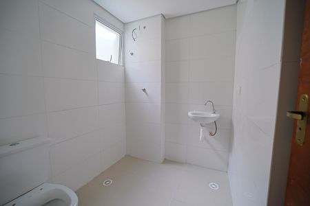 Apartamento à venda com 39m², 2 quartos e sem vagaBanheiro