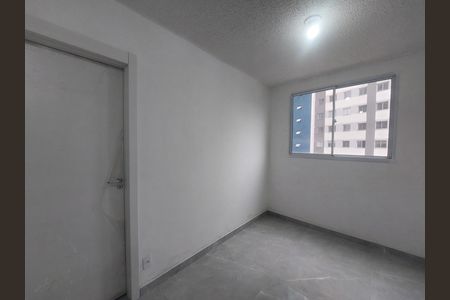 Sala de apartamento para alugar com 2 quartos, 34m² em Usina Piratininga, São Paulo