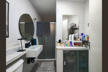 Casa para alugar com 212m², 3 quartos e sem vagaBanheiro Corredor