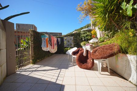 Casa para alugar com 300m², 3 quartos e 1 vagaÁrea externa