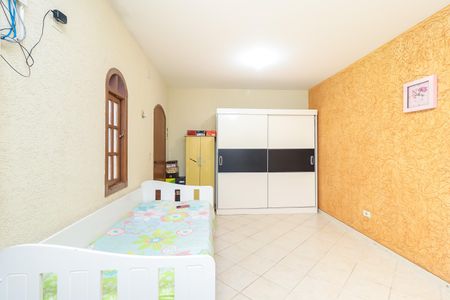 Quarto 2 de casa à venda com 4 quartos, 190m² em Jardim Senice, São Paulo