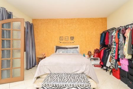 Casa à venda com 190m², 5 quartos e 2 vagasQuarto 1