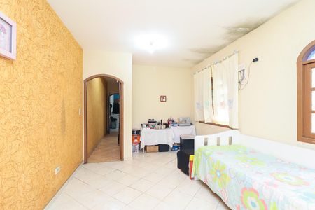 Casa à venda com 190m², 5 quartos e 2 vagasQuarto 2