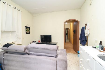 Casa à venda com 190m², 5 quartos e 2 vagasQuarto 3