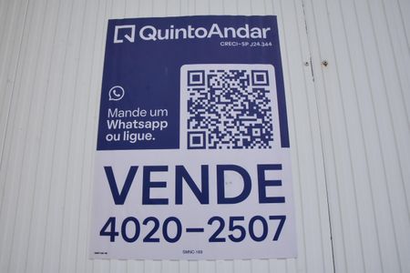 instalado placa de vender cod SMNC-169 de casa para alugar com 2 quartos, 150m² em Vila Progresso, Jundiaí