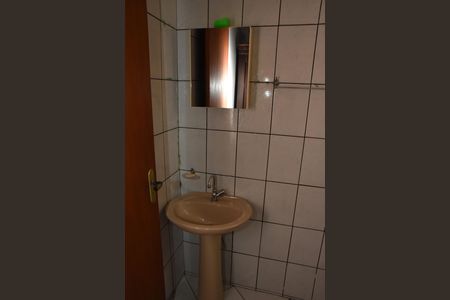 Casa para alugar com 150m², 2 quartos e 1 vaga Casa para alugar com 150m², 2 quartos e 1 vagaBanheiro da Suíte