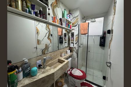 Banheiro de apartamento para alugar com 2 quartos, 41m² em Jardim Gilda Maria, São Paulo