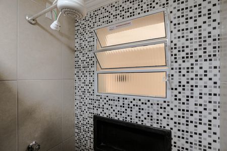 Studio para alugar com 30m², 1 quarto e sem vaga Studio para alugar com 30m², 1 quarto e sem vagaBanheiro