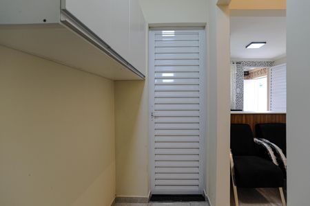 Studio para alugar com 30m², 1 quarto e sem vaga Studio para alugar com 30m², 1 quarto e sem vagaÁrea de Serviço