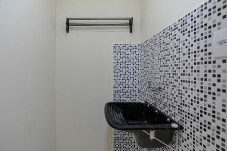 Studio para alugar com 30m², 1 quarto e sem vaga Studio para alugar com 30m², 1 quarto e sem vagaÁrea de Serviço