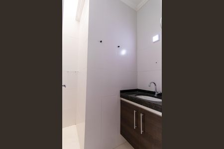 Banheiro Social de casa de condomínio para alugar com 2 quartos, 70m² em Bairro do Maranhao, Cotia