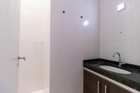 Casa de condomínio para alugar com 70m², 2 quartos e 2 vagasBanheiro Social