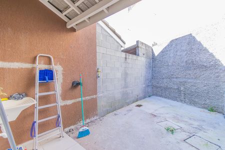 Casa de condomínio para alugar com 70m², 2 quartos e 2 vagasÁrea de Serviço