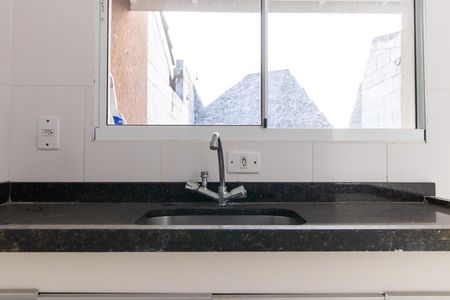 Cozinha - Torneira de casa de condomínio para alugar com 2 quartos, 70m² em Bairro do Maranhao, Cotia