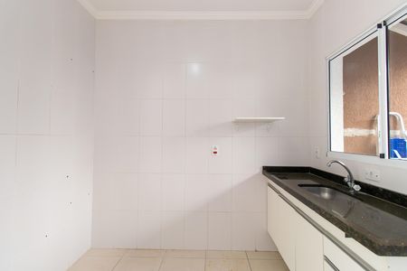 Casa de condomínio para alugar com 70m², 2 quartos e 2 vagasCozinha