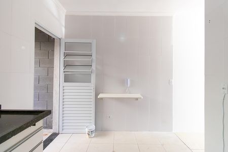 Casa de condomínio para alugar com 70m², 2 quartos e 2 vagasCozinha
