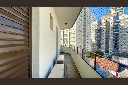 Varanda da suite de apartamento para alugar com 4 quartos, 202m² em Paraíso, São Paulo