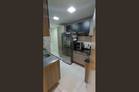 Cozinha de apartamento à venda com 2 quartos, 49m² em Parque Dom Pedro II, Campinas