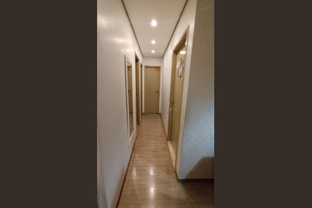 Corredor de apartamento à venda com 2 quartos, 49m² em Parque Dom Pedro II, Campinas