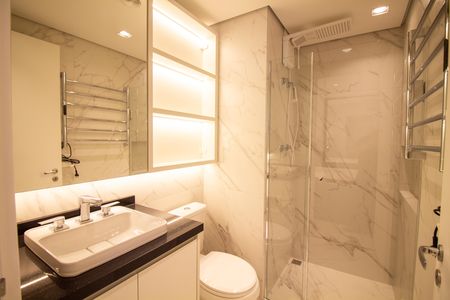Studio para alugar com 30m², 1 quarto e sem vaga Studio para alugar com 30m², 1 quarto e sem vagaBanheiro