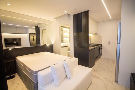 Studio para alugar com 30m², 1 quarto e sem vaga Studio para alugar com 30m², 1 quarto e sem vagaSala / Quarto - Studio
