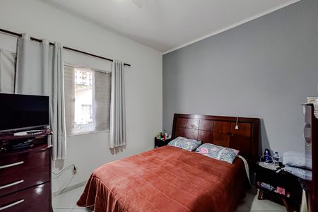 Casa à venda com 161m², 3 quartos e 6 vagas Casa à venda com 161m², 3 quartos e 6 vagasQuarto 1