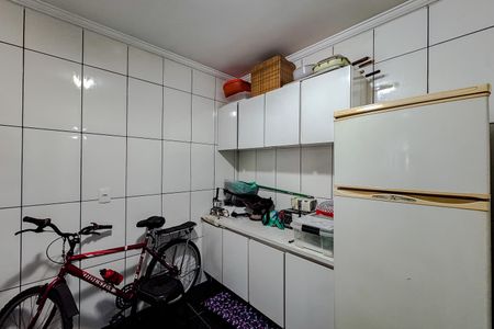 Casa à venda com 161m², 3 quartos e 6 vagas Casa à venda com 161m², 3 quartos e 6 vagasCozinha (Casa 2)