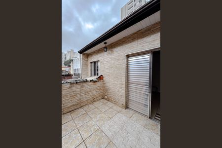 Casa à venda com 161m², 3 quartos e 6 vagas Casa à venda com 161m², 3 quartos e 6 vagasVaranda do Quarto 2