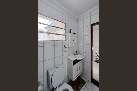 Casa à venda com 161m², 3 quartos e 6 vagas Casa à venda com 161m², 3 quartos e 6 vagasBanheiro da Suíte