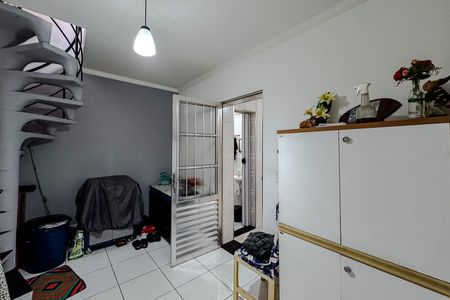 Casa à venda com 161m², 3 quartos e 6 vagas Casa à venda com 161m², 3 quartos e 6 vagasSala (Casa 2)