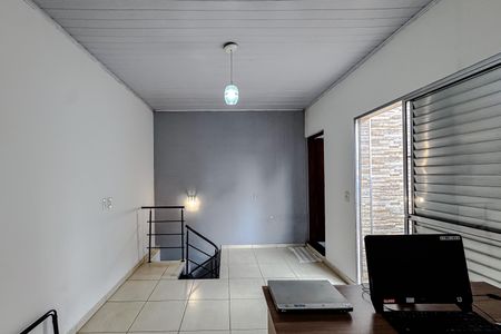 Casa à venda com 161m², 3 quartos e 6 vagas Casa à venda com 161m², 3 quartos e 6 vagasQuarto 3 - Suíte