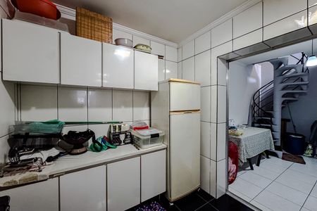 Casa à venda com 161m², 3 quartos e 6 vagas Casa à venda com 161m², 3 quartos e 6 vagasCozinha (Casa 2)